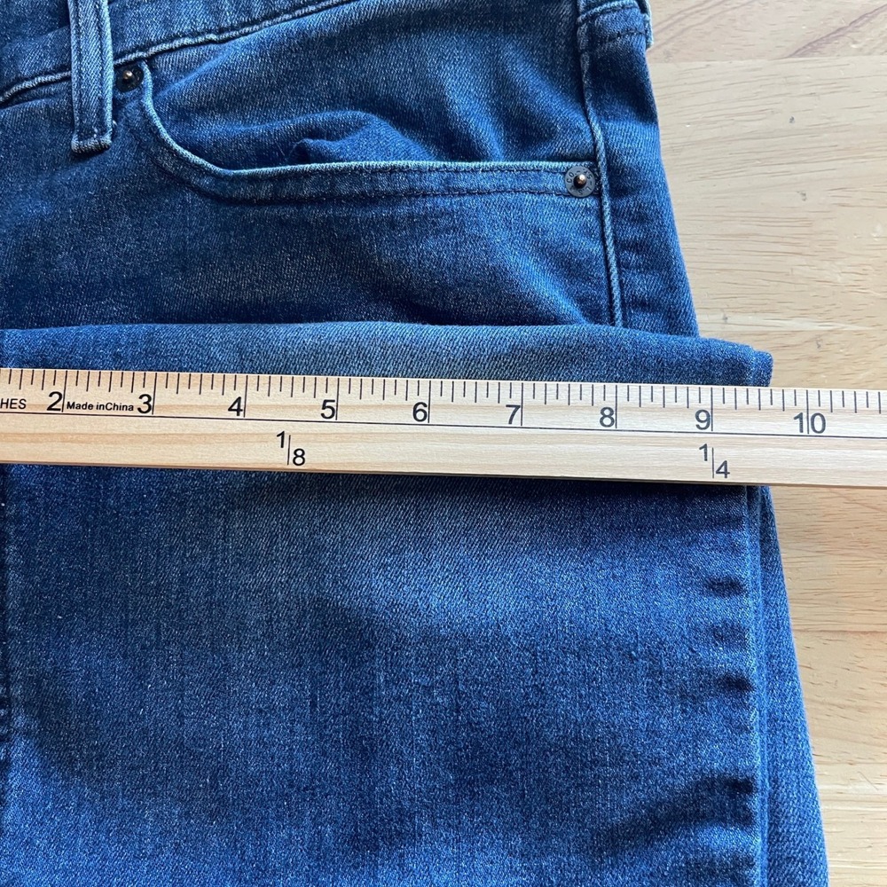 Levi's 541 Athletic Fit Mens 40x32 (Actual 30.5") Medium Wash Denim Blue Jeans - Picture 9 of 12